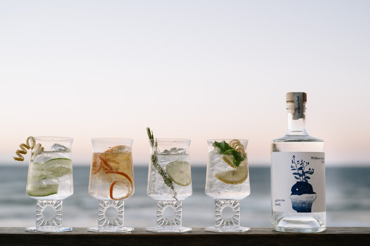 Absolute Wildbery Dirty Martini Cocktail Recipe | Wildberry Road Gin, Western Australia ...